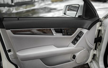 Mercedes-Benz C-Класс, 2011 год, 1 275 000 рублей, 15 фотография