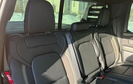 Rambler 1500, 2023 год, 13 000 000 рублей, 8 фотография