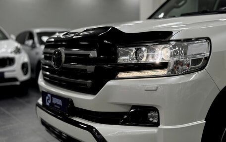 Toyota Land Cruiser 200, 2017 год, 5 850 000 рублей, 12 фотография