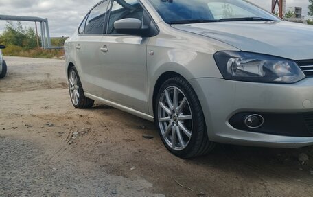 Volkswagen Polo VI (EU Market), 2014 год, 835 000 рублей, 5 фотография