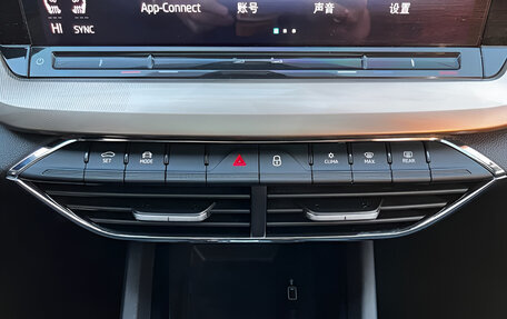 Skoda Octavia IV, 2022 год, 2 070 000 рублей, 13 фотография