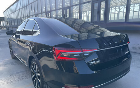 Skoda Superb III рестайлинг, 2022 год, 2 194 000 рублей, 5 фотография