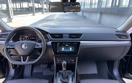 Skoda Superb III рестайлинг, 2022 год, 2 194 000 рублей, 7 фотография