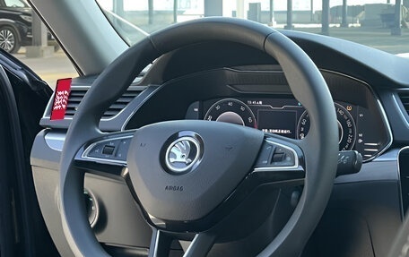 Skoda Superb III рестайлинг, 2022 год, 2 194 000 рублей, 8 фотография