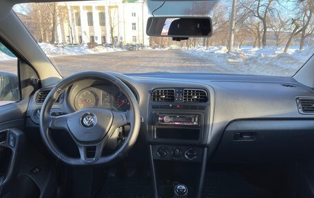 Volkswagen Polo VI (EU Market), 2016 год, 450 000 рублей, 8 фотография