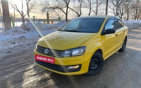 Volkswagen Polo VI (EU Market), 2016 год, 450 000 рублей, 10 фотография