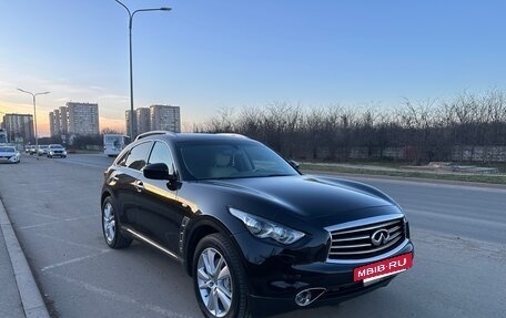 Infiniti FX II, 2012 год, 2 080 000 рублей, 2 фотография