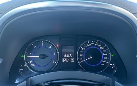 Infiniti FX II, 2012 год, 2 080 000 рублей, 13 фотография