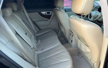 Infiniti FX II, 2012 год, 2 080 000 рублей, 28 фотография