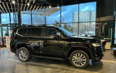 Toyota Land Cruiser, 2025 год, 16 500 000 рублей, 2 фотография