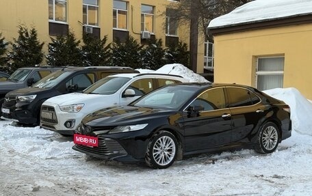 Toyota Camry, 2020 год, 2 900 000 рублей, 2 фотография