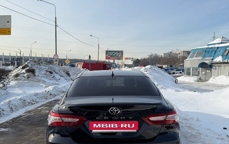 Toyota Camry, 2020 год, 2 900 000 рублей, 4 фотография