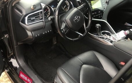 Toyota Camry, 2020 год, 2 900 000 рублей, 6 фотография