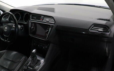Volkswagen Tiguan II, 2020 год, 2 525 000 рублей, 9 фотография