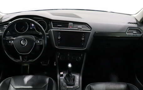 Volkswagen Tiguan II, 2020 год, 2 525 000 рублей, 8 фотография