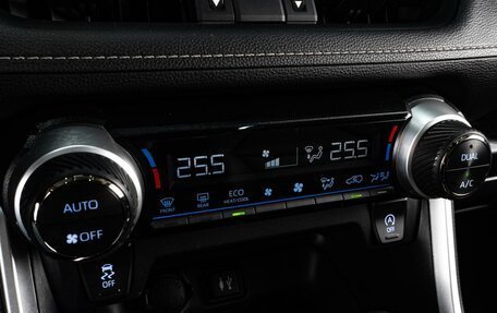 Toyota RAV4, 2022 год, 3 749 000 рублей, 16 фотография