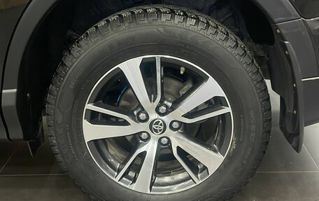 Toyota RAV4, 2016 год, 3 050 000 рублей, 10 фотография