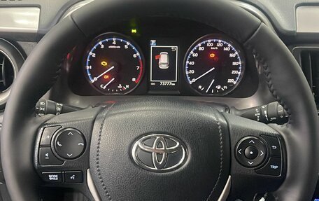 Toyota RAV4, 2016 год, 3 050 000 рублей, 11 фотография