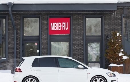 Volkswagen Golf GTI VII, 2018 год, 2 650 000 рублей, 5 фотография