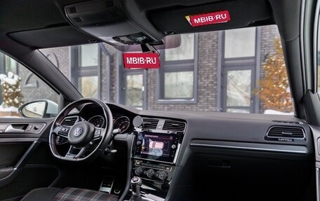 Volkswagen Golf GTI VII, 2018 год, 2 650 000 рублей, 15 фотография