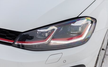 Volkswagen Golf GTI VII, 2018 год, 2 650 000 рублей, 22 фотография