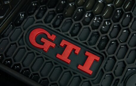 Volkswagen Golf GTI VII, 2018 год, 2 650 000 рублей, 32 фотография