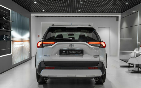 Toyota RAV4, 2025 год, 4 150 000 рублей, 6 фотография