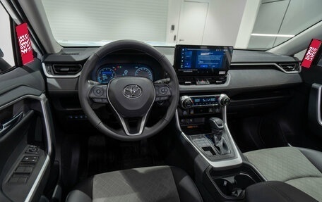 Toyota RAV4, 2025 год, 4 150 000 рублей, 7 фотография