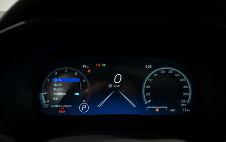 Toyota RAV4, 2025 год, 4 150 000 рублей, 12 фотография