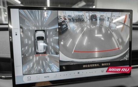 Toyota RAV4, 2025 год, 4 950 000 рублей, 20 фотография