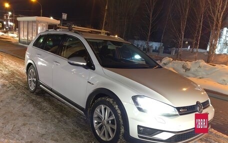 Volkswagen Golf VII, 2016 год, 1 910 000 рублей, 10 фотография