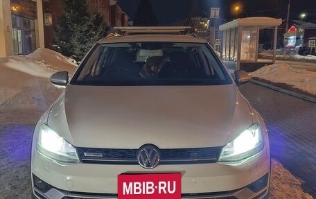 Volkswagen Golf VII, 2016 год, 1 910 000 рублей, 9 фотография