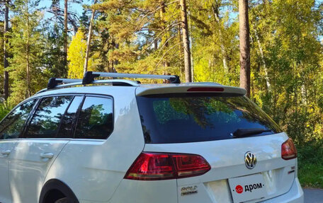 Volkswagen Golf VII, 2016 год, 1 910 000 рублей, 32 фотография