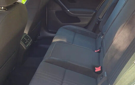 Volkswagen Golf VII, 2016 год, 1 910 000 рублей, 27 фотография