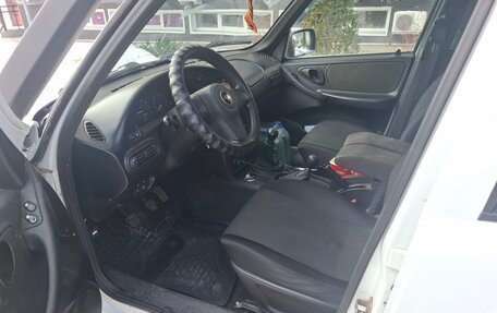 Chevrolet Niva I рестайлинг, 2017 год, 740 000 рублей, 9 фотография