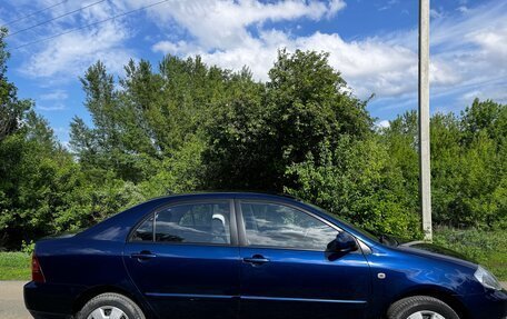 Toyota Corolla, 2004 год, 1 170 000 рублей, 3 фотография