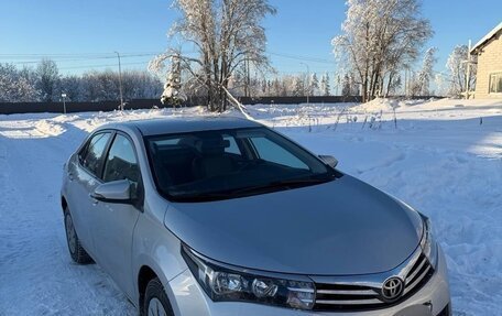 Toyota Corolla, 2014 год, 1 200 000 рублей, 2 фотография