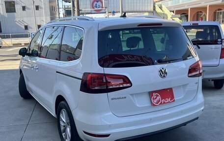 Volkswagen Sharan II, 2016 год, 1 335 000 рублей, 6 фотография