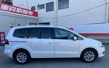 Volkswagen Sharan II, 2016 год, 1 335 000 рублей, 8 фотография