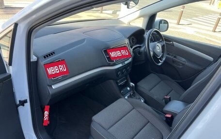 Volkswagen Sharan II, 2016 год, 1 335 000 рублей, 14 фотография