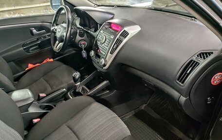 KIA cee'd I рестайлинг, 2011 год, 950 000 рублей, 3 фотография