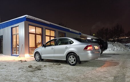 Volkswagen Polo VI (EU Market), 2011 год, 800 000 рублей, 3 фотография