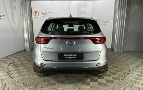 KIA Sportage IV рестайлинг, 2018 год, 2 030 000 рублей, 3 фотография
