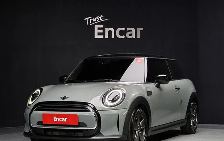 MINI Hatch, 2022 год, 1 850 000 рублей, 1 фотография