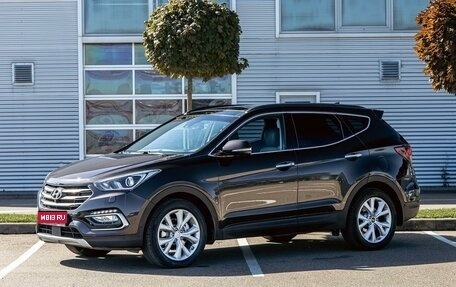 Hyundai Santa Fe III рестайлинг, 2018 год, 1 695 000 рублей, 1 фотография