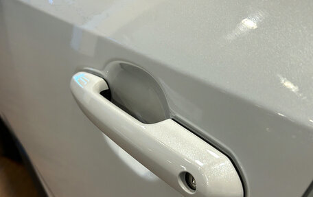 Toyota RAV4, 2025 год, 4 090 000 рублей, 12 фотография