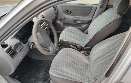 Hyundai Accent II, 2006 год, 385 000 рублей, 2 фотография