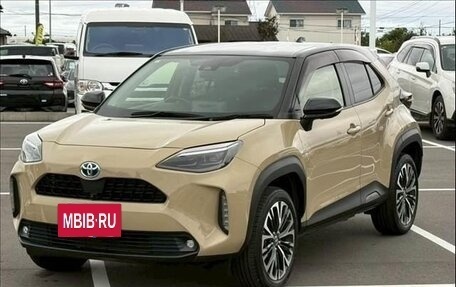 Toyota Yaris Cross, 2021 год, 2 000 000 рублей, 13 фотография