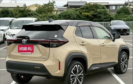 Toyota Yaris Cross, 2021 год, 2 000 000 рублей, 16 фотография