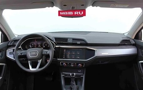 Audi Q3, 2021 год, 1 750 202 рублей, 11 фотография